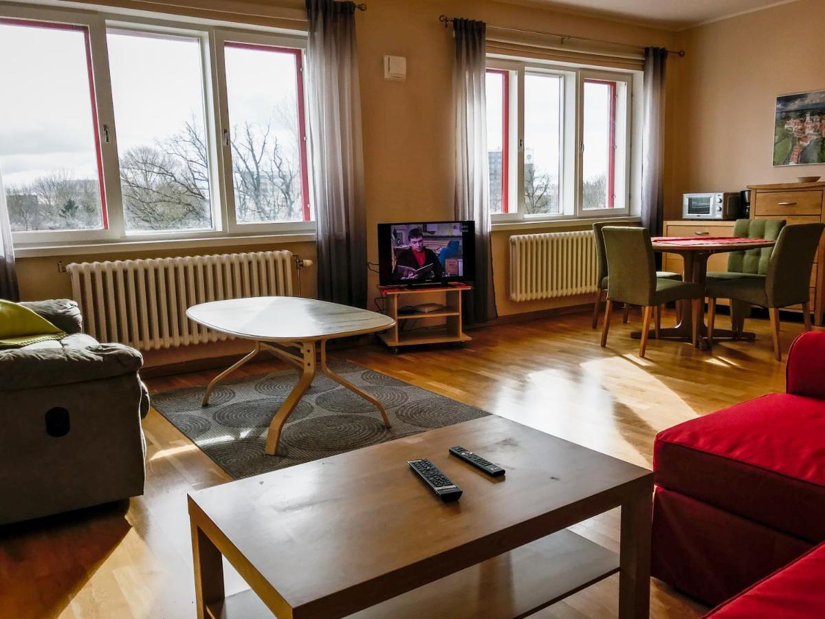Large, Comfortable, Quiet - Luxury Apartment Minutes From Old Town Talin Exterior foto